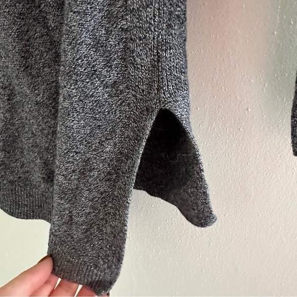 Banana Republic Asymmetrical Hem Crewneck Sweater - Picture 2 of 5